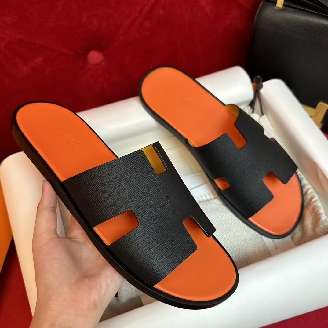 H-Cutout Leather Slide Sandals