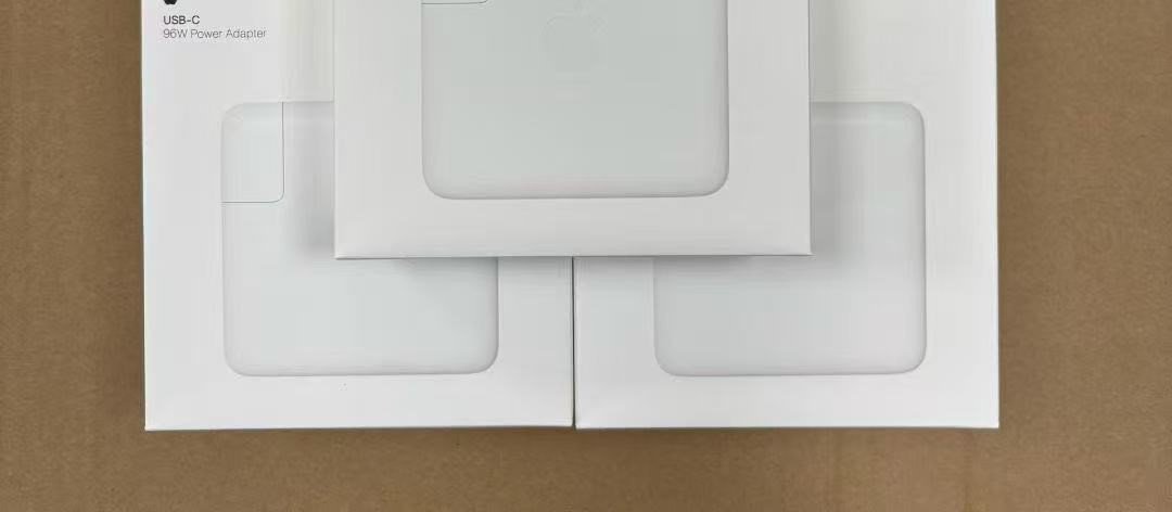 USB-C 96W Power Adapter