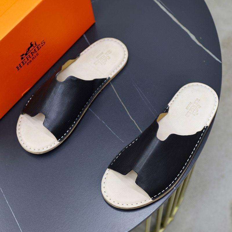 Hermès-Style Leather Slide Sandals