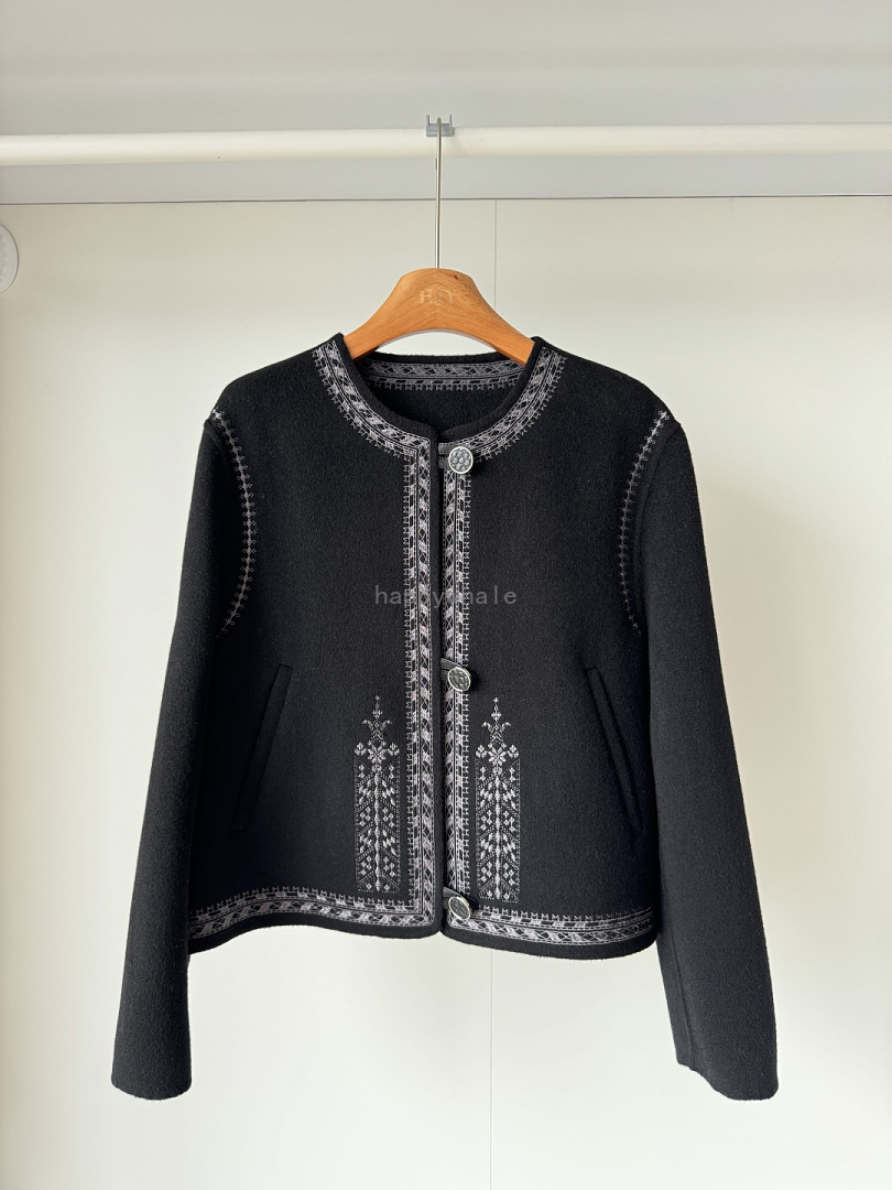 Women's Embroidered Cropped Jacket